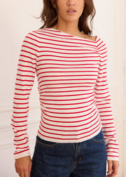 Pull blanc rayé rouge