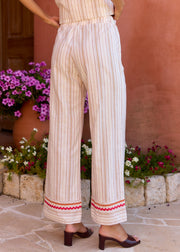 Pantalon ocre brodé galons