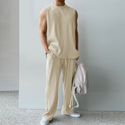 Ensemble sans manches pantalon ample beige — vue portée en pied, de face