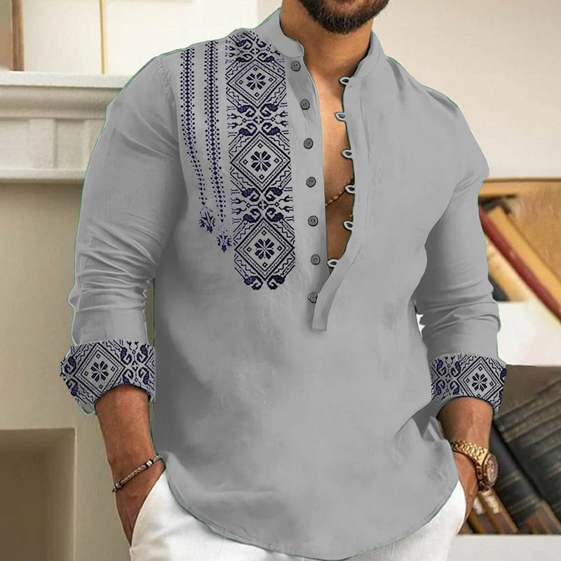 Chemise imprimée ethnique grise, vue portée de face