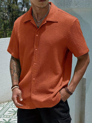 Chemise texturée boutonnée orange — vue portée de trois-quarts