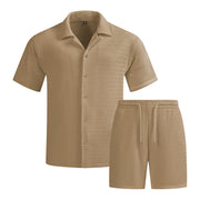 Ensemble vacances uni — beige kaki présenté à plat, maille gaufrée