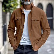 Veste texturée marron cognac à cordons, vue portée de face