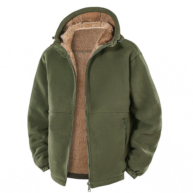 Veste vert olive à capuche, ouverte de face avec doublure beige.