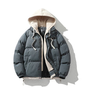Veste à capuche effet superposé — doudoune gris bleuté, capuche écrue superposée