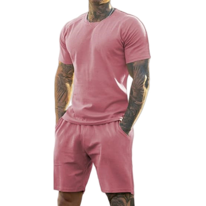 Ensemble de sport avec t-shirt — rose porté de face, t-shirt et short texturés