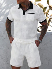 Ensemble t-shirt blocs de couleur blanc — vue portée de face, mains dans les poches