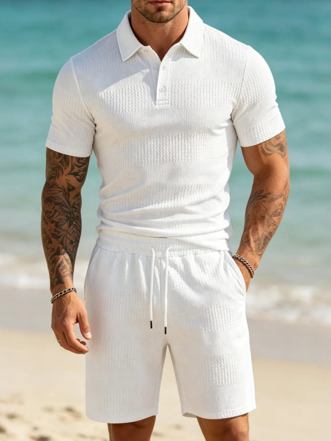 Tenue polo et short à cordon