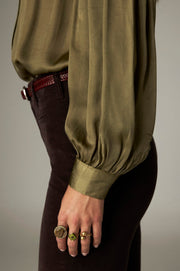 Blouse kaki à broderies