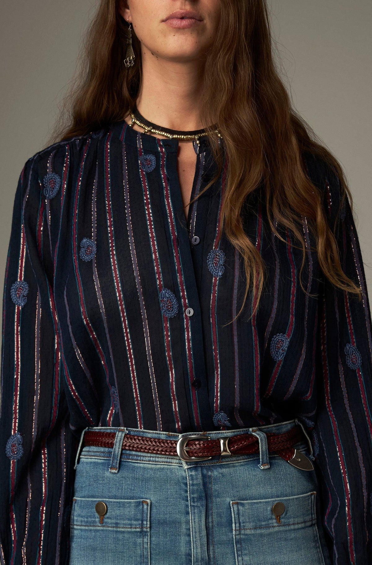 Blouse rayée brodée à col officier