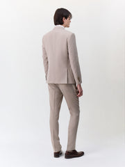 Costume 2 pièces beige — vue portée de dos