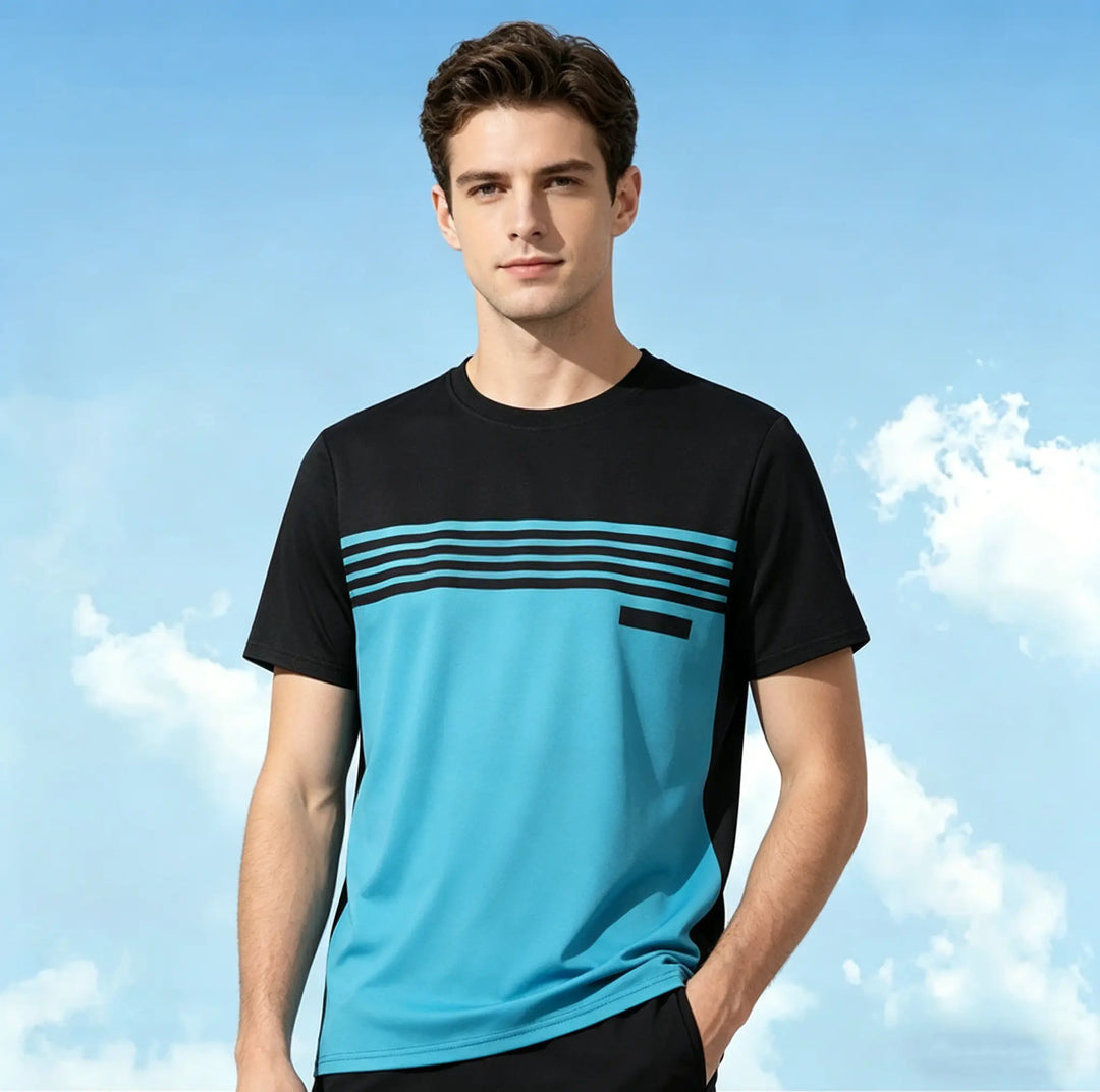 T-shirt à empiècements contrastés bleu ciel, vue portée de face