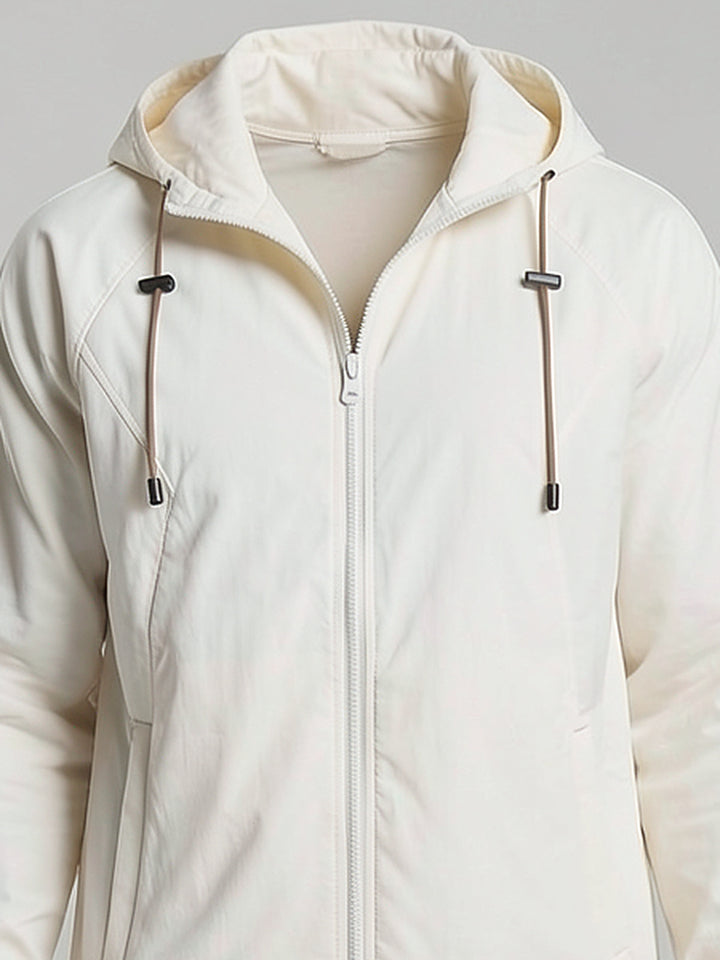 Ensemble veste capuche short — détail de l’ourlet