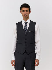 Gilet de costume anthracite — vue de face. Soniel Paris.