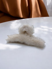 Pince à cheveux fourrure