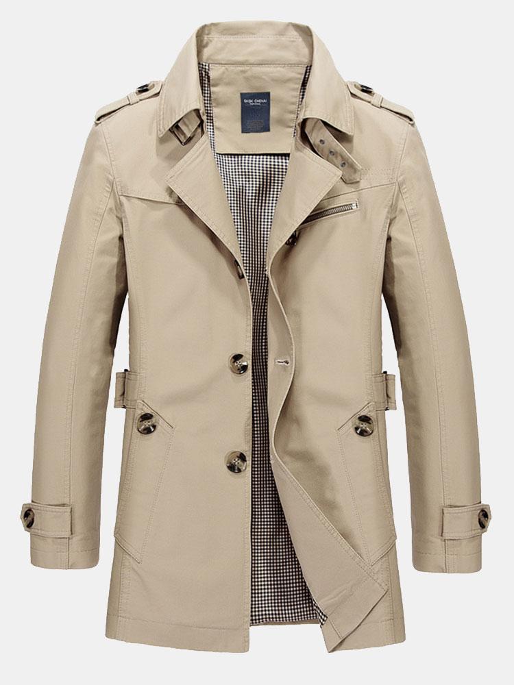 Manteau beige à revers et pattes aux épaules vu de face