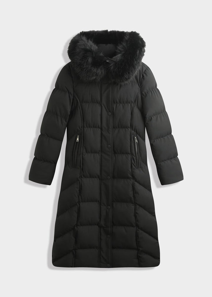 Manteau matelassé noir à bordure duveteuse — vue de face sur fond neutre.