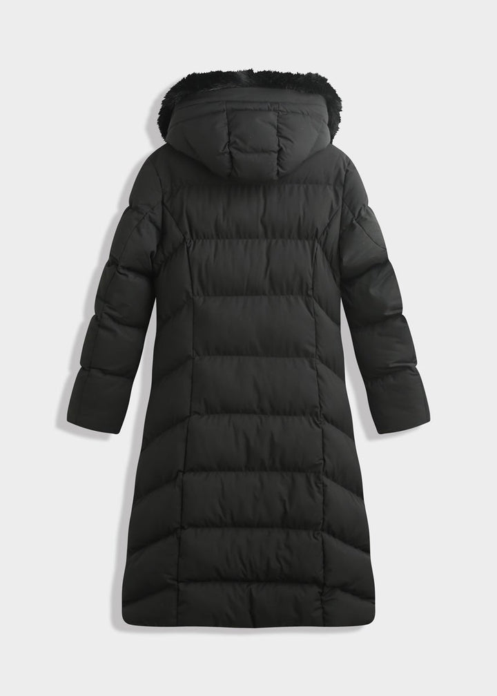 Manteau matelassé noir à bordure duveteuse — vue de dos sur fond neutre.