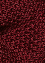 Nœud papillon tricot bordeaux — détail texture de la maille