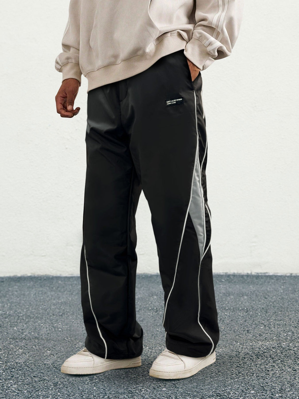 Pantalon cordon bandes latérales — vue portée en pied