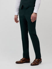 Pantalon coupe classique vert bouteille — vue portée de face, cadrée aux jambes