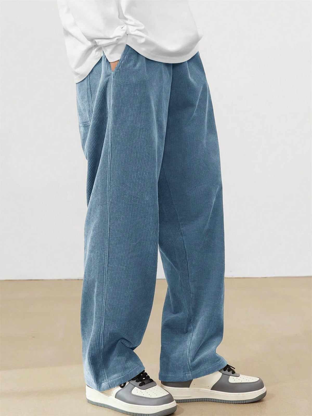 Pantalon en velours côtelé