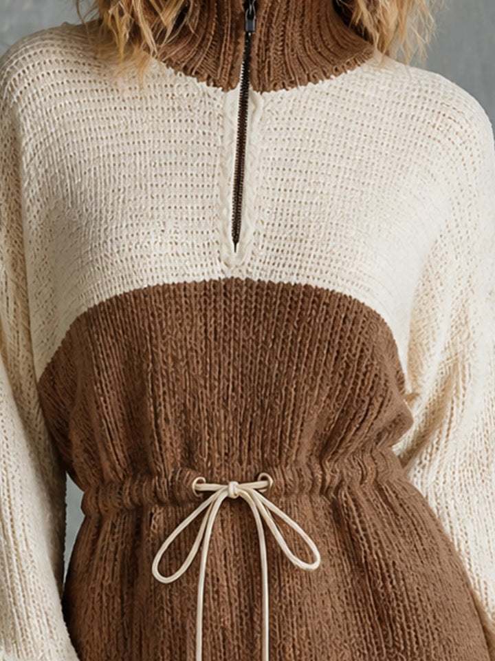 Robe écrue et camel à col zippé — détail du col zippé et du cordon. Soniel Paris.