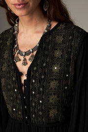 Robe longue brodée