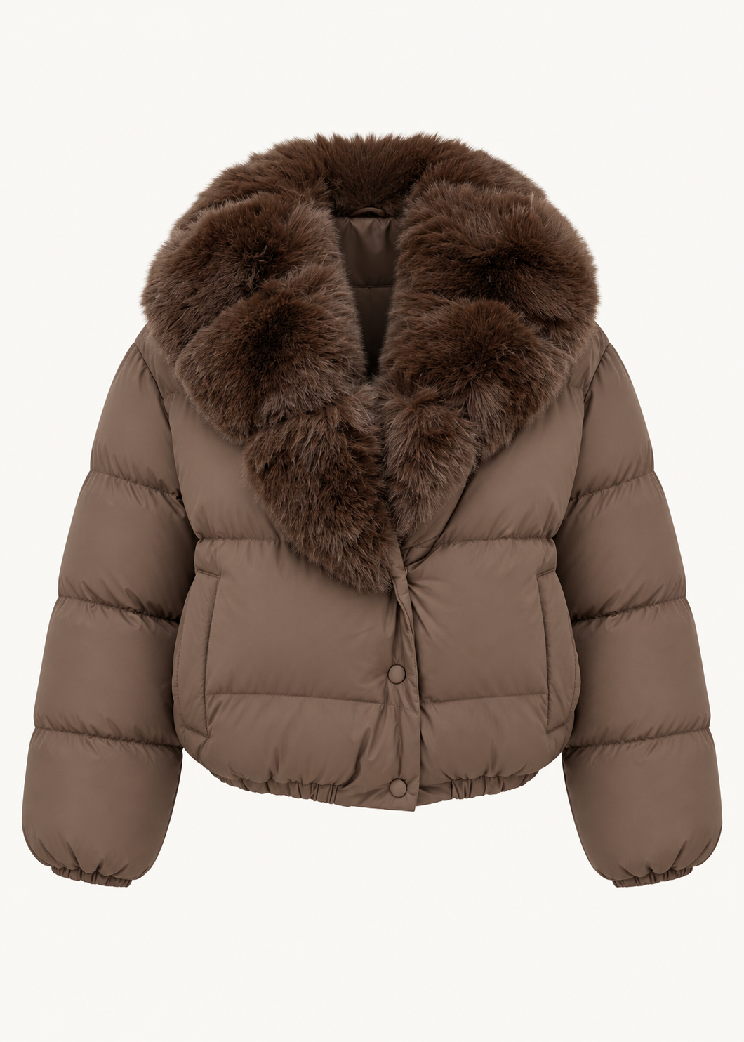 Veste courte matelassée brun foncé à col fourrure, pièce isolée de face