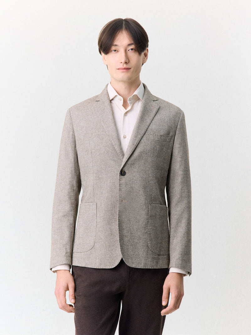 Veste regular marron — vue portée de face, en pied