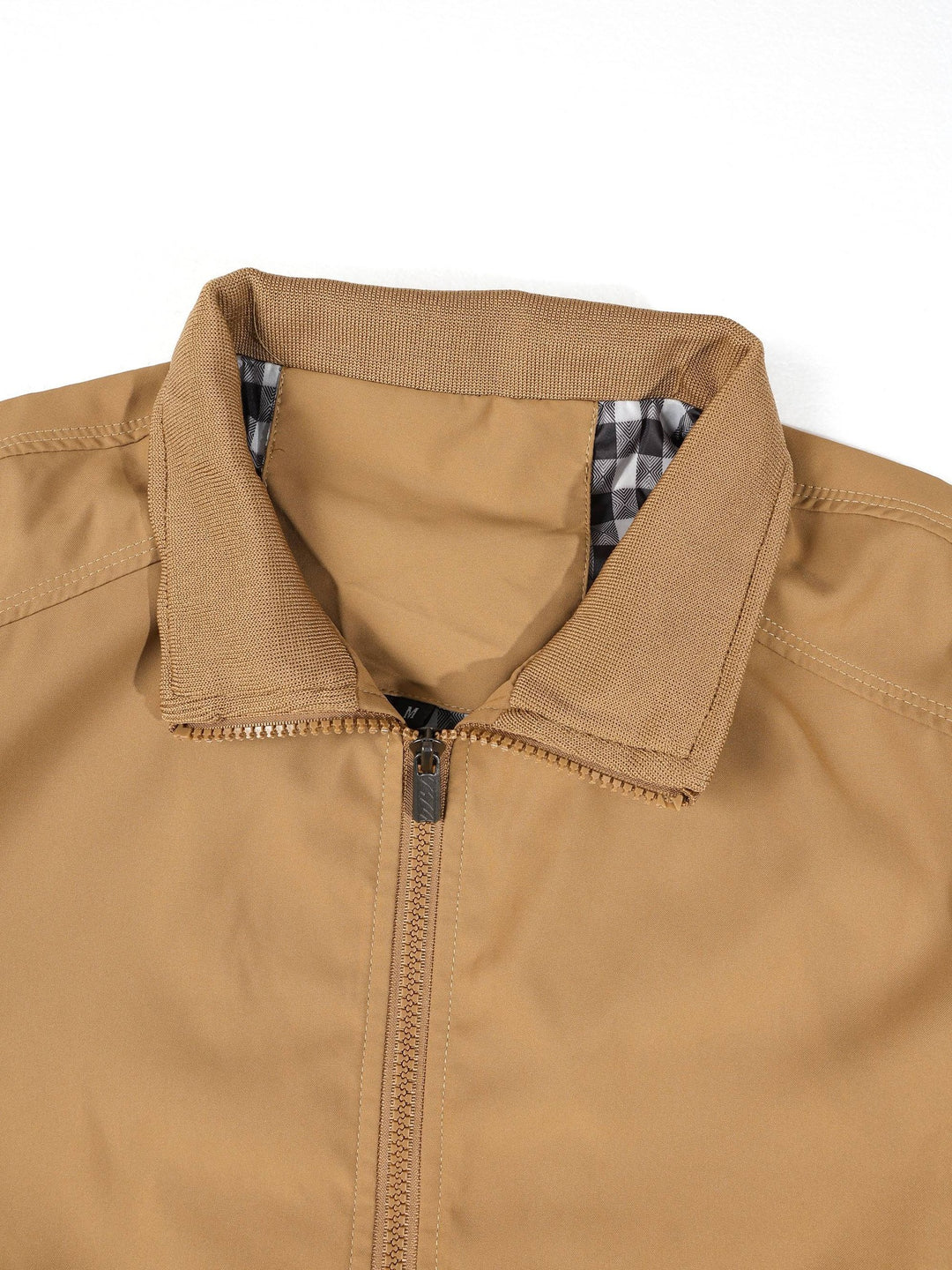 Veste zippée à col rabattu